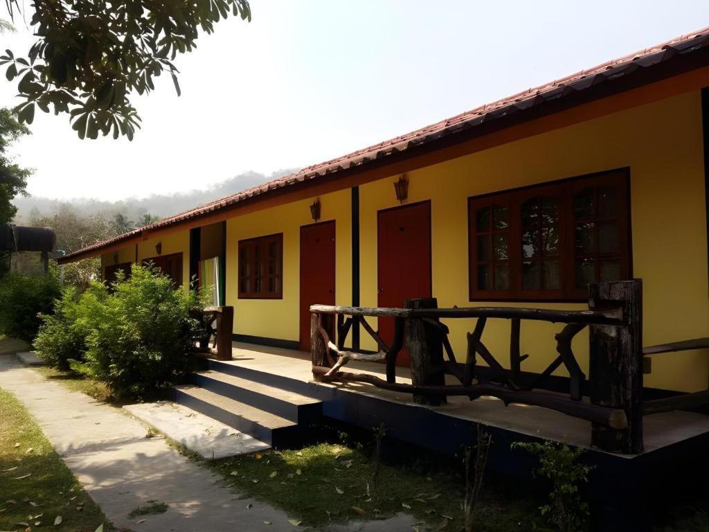 Umphangburiresort Екстериор снимка