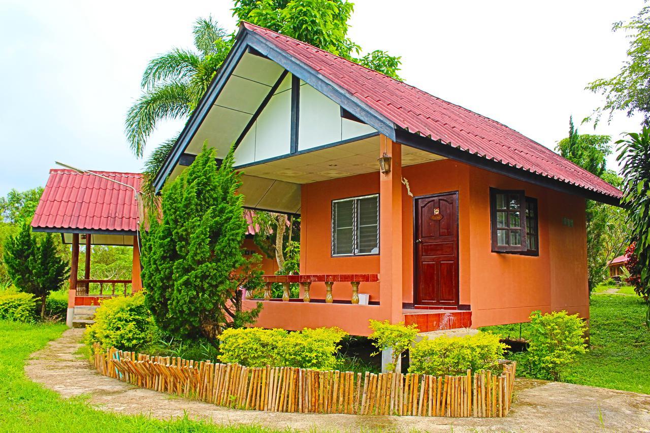 Umphangburiresort Екстериор снимка